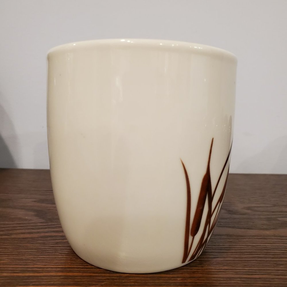 Cabela's Cream Mug with Brown Reeds - Picture 3 of 7
